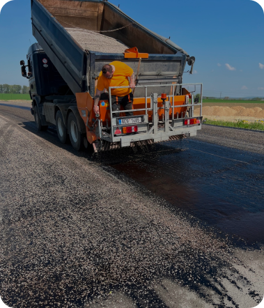 Spojovací a infiltrační postřiky
